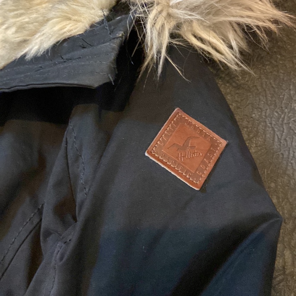 ❤️HOLLISTER FAUX FUR LINED PARKA SIZE XS BLACK ***READ DESCRIPTION*** - Picture 7 of 12